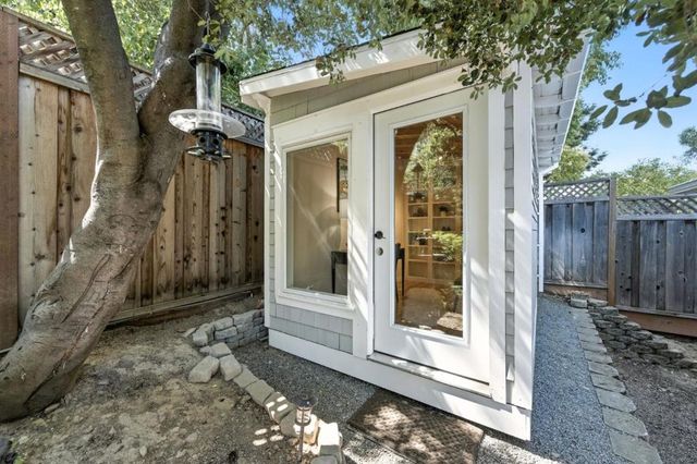 472 Emerald Avenue, San Carlos, CA 94070