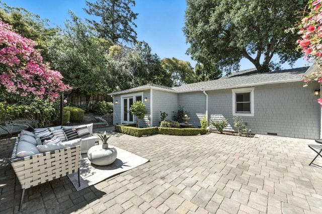 472 Emerald Avenue, San Carlos, CA 94070