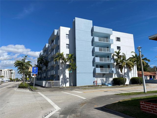 2575 SW 27th Ave 301, Miami, FL 33133