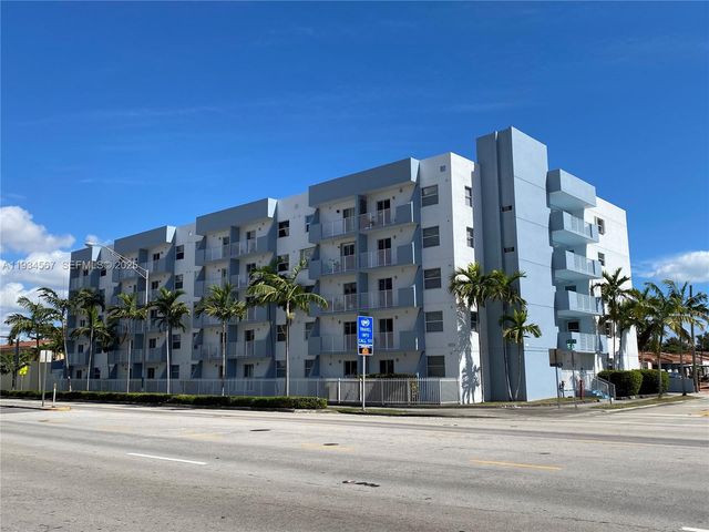 2575 SW 27th Ave 301, Miami, FL 33133