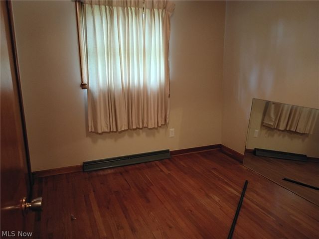 2435 Ravenna Avenue, East Canton, OH 44730