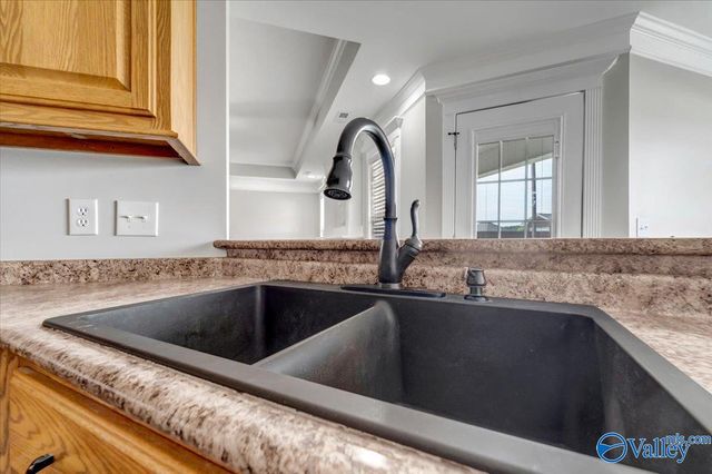 115 Evergreenview Drive, Hazel Green, AL 35750
