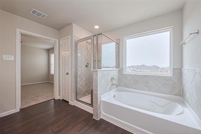 2111 Sanders Brook Drive, Baytown, TX 77521