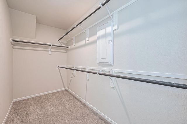 2111 Sanders Brook Drive, Baytown, TX 77521