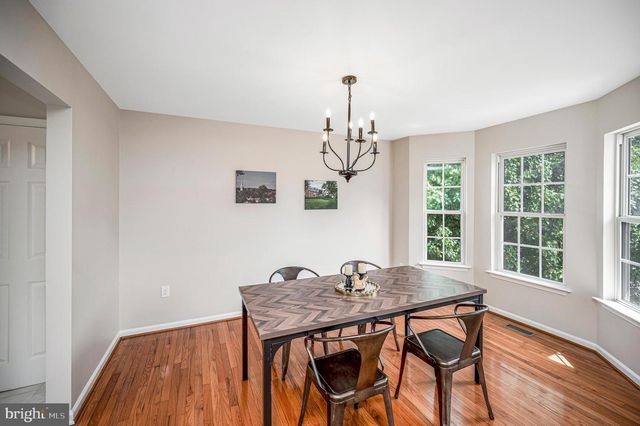 5706 E POINT CIR, Spotsylvania, VA 22551