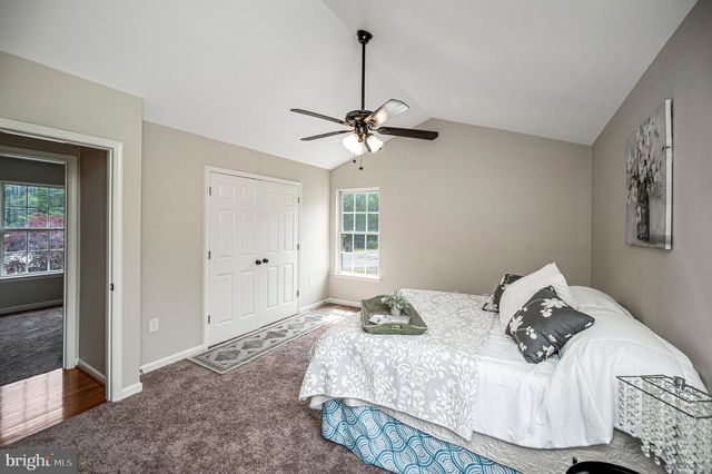 5706 E POINT CIR, Spotsylvania, VA 22551