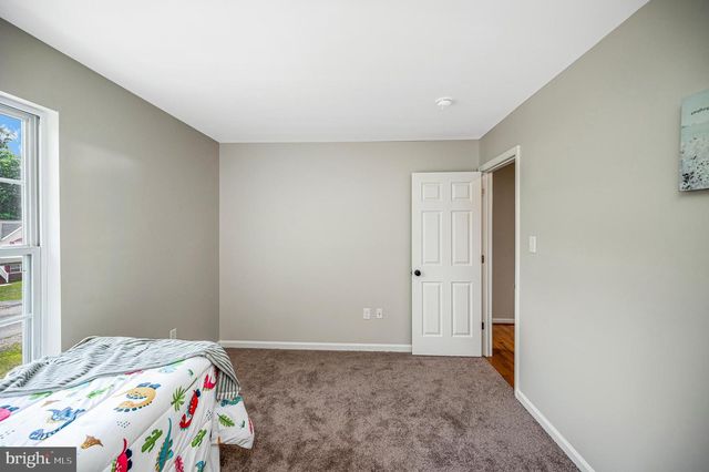 5706 E POINT CIR, Spotsylvania, VA 22551