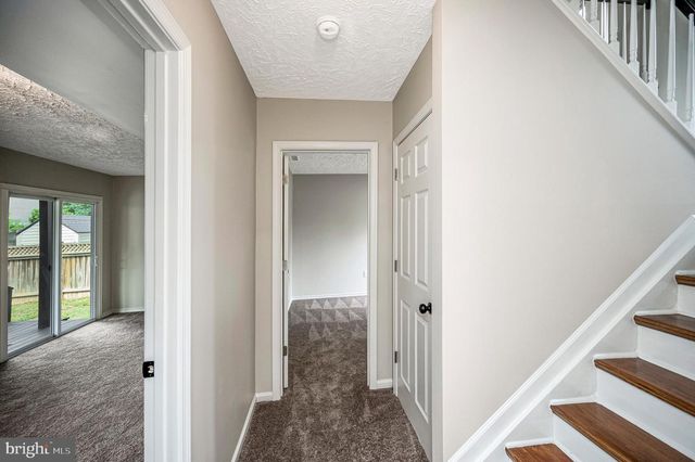 5706 E POINT CIR, Spotsylvania, VA 22551