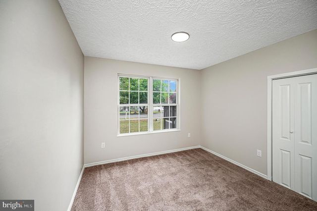 5706 E POINT CIR, Spotsylvania, VA 22551