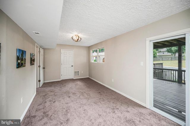 5706 E POINT CIR, Spotsylvania, VA 22551