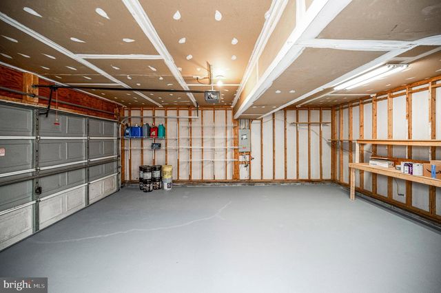 5706 E POINT CIR, Spotsylvania, VA 22551