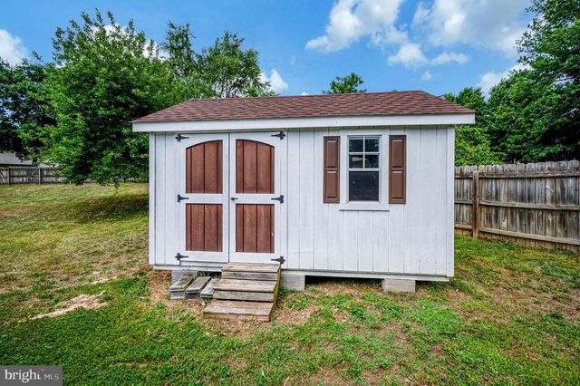 5706 E POINT CIR, Spotsylvania, VA 22551