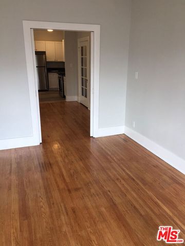 1504 S Bronson Avenue, Los Angeles, CA 90019