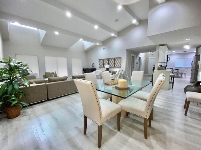 4685 Fountains Drive S, Lake Worth, FL 33467