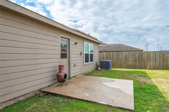 2933 Seacrest Lane, La Marque, TX 77568