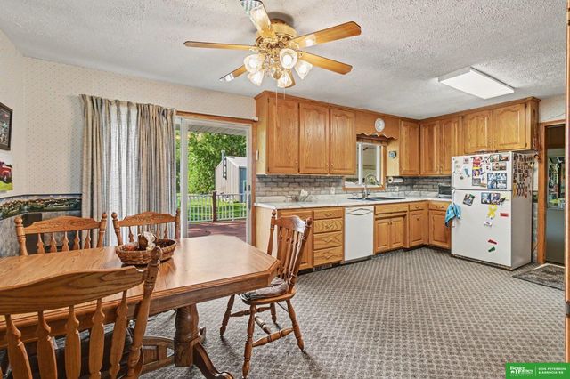 3177 County Road T Avenue, Fremont, NE 68025