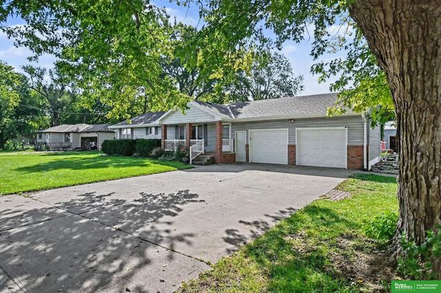 3177 County Road T Avenue, Fremont, NE 68025
