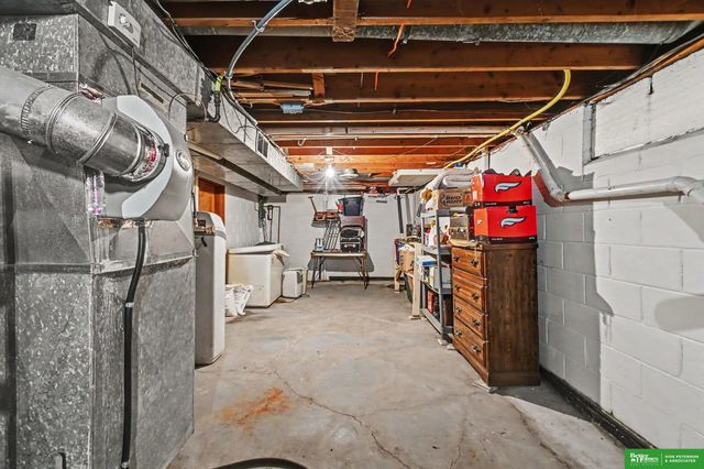 3177 County Road T Avenue, Fremont, NE 68025
