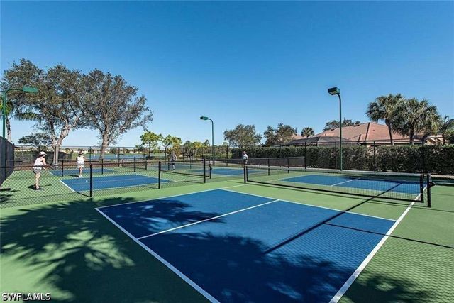 6017 TROPHY DR 601, Naples, FL 34110