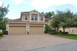 6017 TROPHY DR 601, Naples, FL 34110