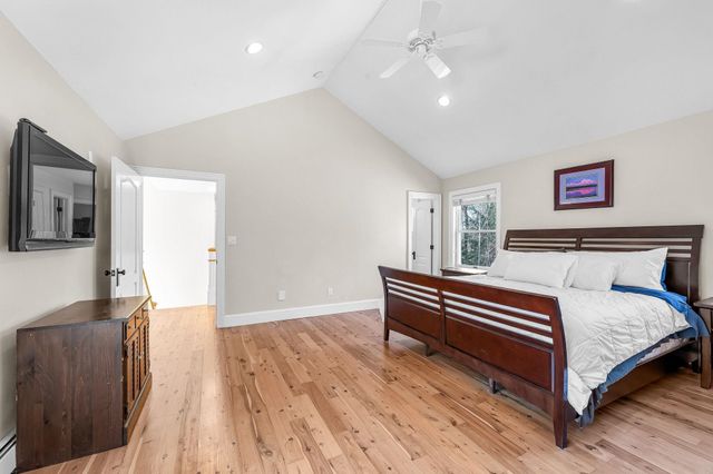 556 Saw Mill Road, Wardsboro, VT 05360