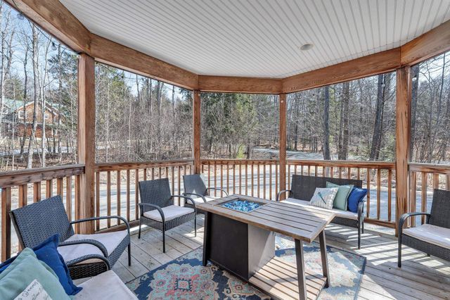 556 Saw Mill Road, Wardsboro, VT 05360