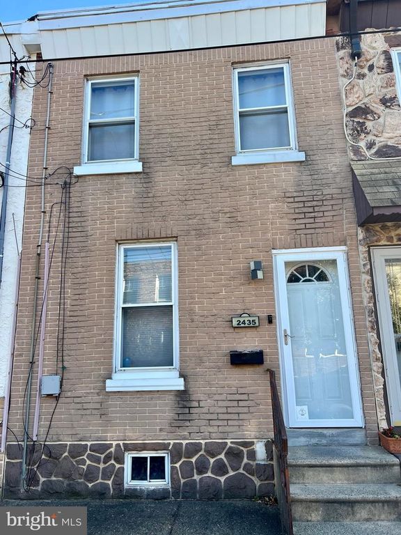 2435 TULIP ST, Philadelphia, PA 19125