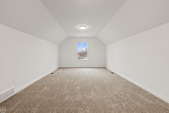 2 Riley Road, Saint Clair, MI 48079