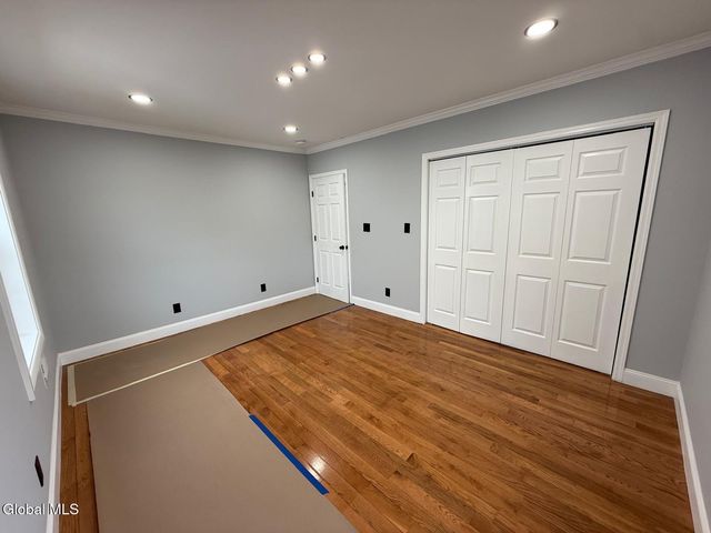 81 Morris Road, Schenectady, NY 12304