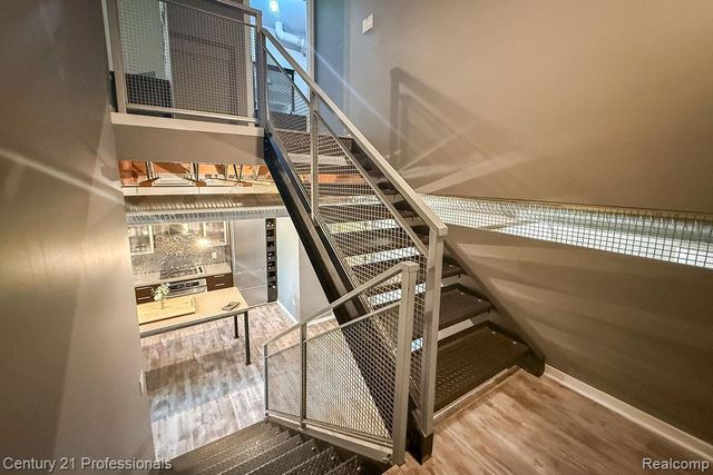 100 N Center Street 306, Royal Oak, MI 48067