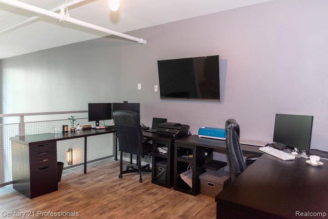 100 N Center Street 306, Royal Oak, MI 48067