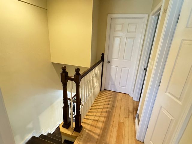 5 Saint James Pl 5, Boston, MA 02119
