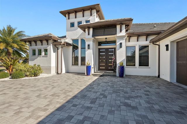 100 SEASIDE POINT, Flagler Beach, FL 32136