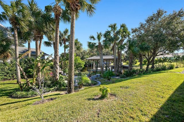 100 SEASIDE POINT, Flagler Beach, FL 32136