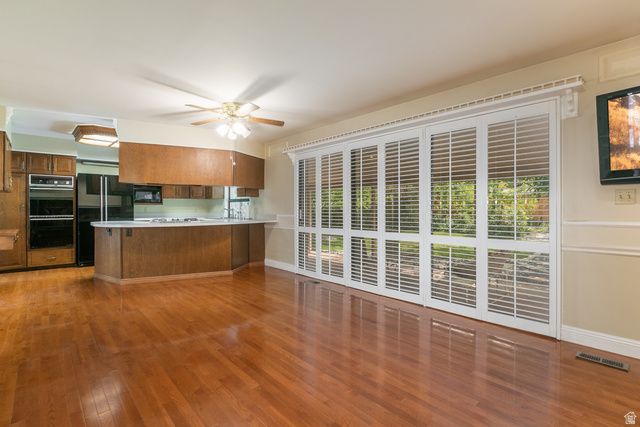 3704 E BRIGHTON POINT DR, Cottonwood Heights, UT 84121