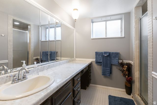 3704 E BRIGHTON POINT DR, Cottonwood Heights, UT 84121