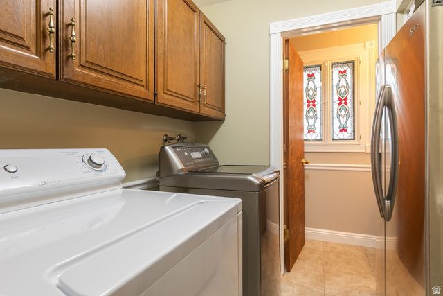 3704 E BRIGHTON POINT DR, Cottonwood Heights, UT 84121