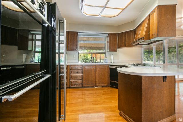 3704 E BRIGHTON POINT DR, Cottonwood Heights, UT 84121