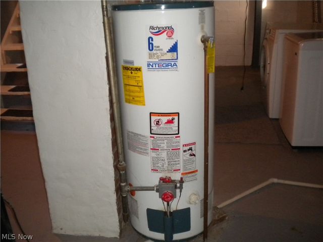 332 Lincoln Avenue, Barberton, OH 44203