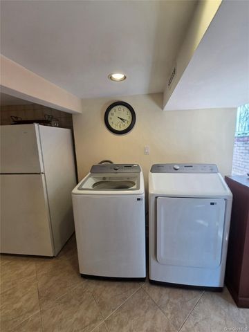 101-50 104th Street, Ozone Park, NY 11416