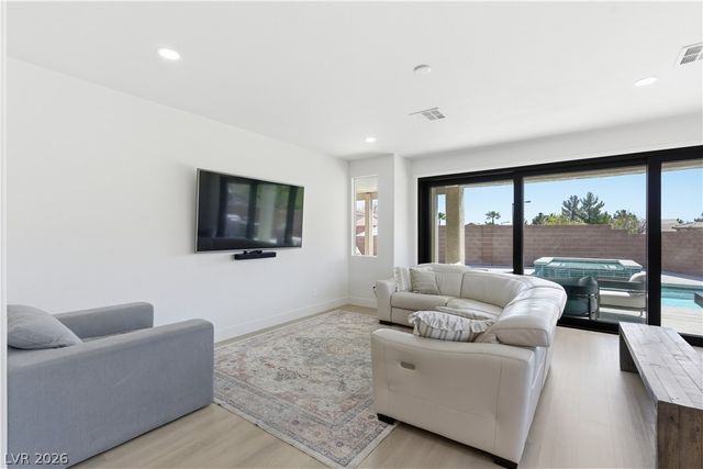 11063 Pegasus Drive, Las Vegas, NV 89135