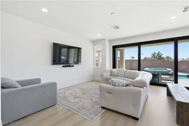 11063 Pegasus Drive, Las Vegas, NV 89135