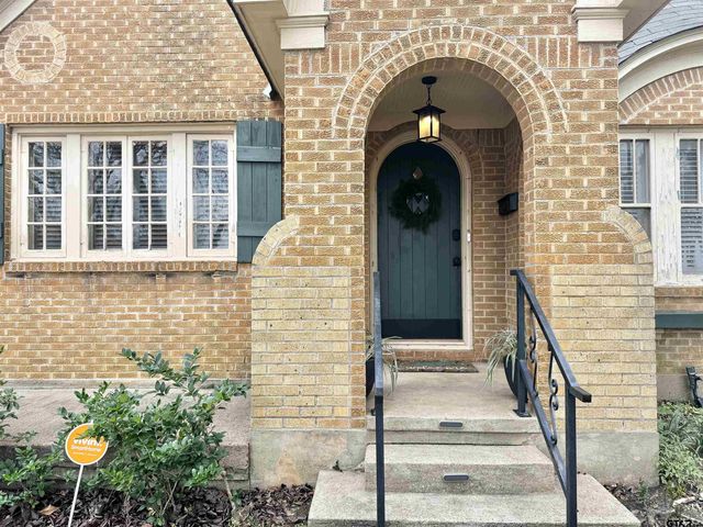 220 Sycamore, Rusk, TX 75785