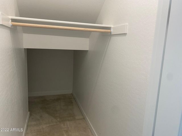 823 W Gail Drive, Chandler, AZ 85225