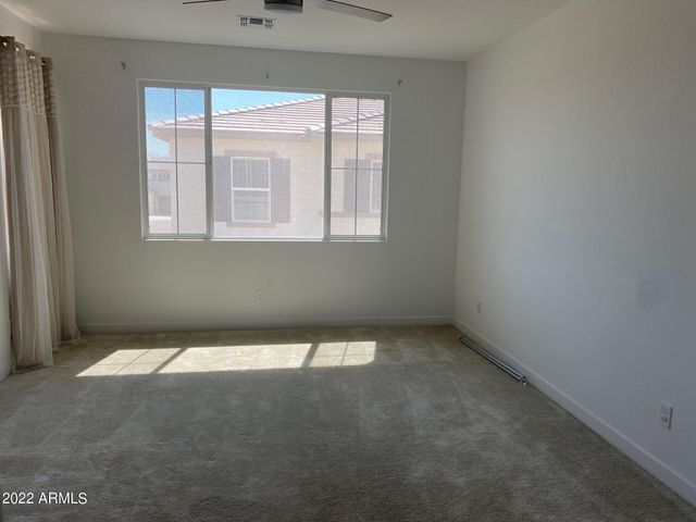 823 W Gail Drive, Chandler, AZ 85225