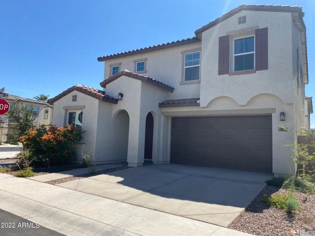 823 W Gail Drive, Chandler, AZ 85225