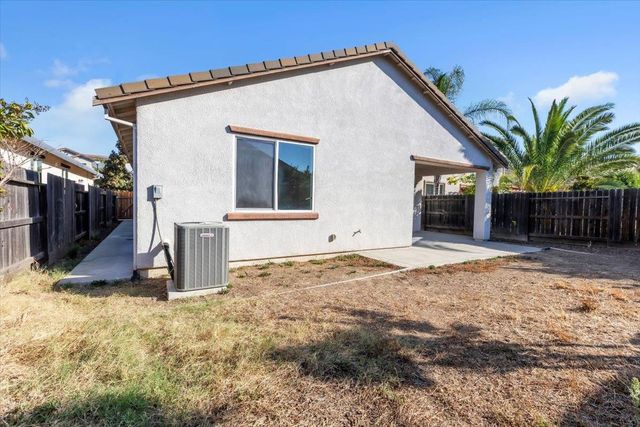 9568 Gardella Way, Sacramento, CA 95829