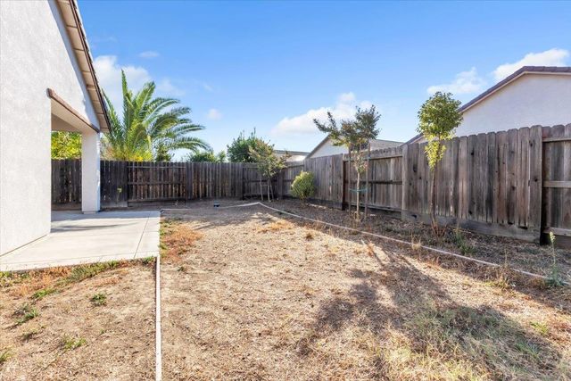 9568 Gardella Way, Sacramento, CA 95829