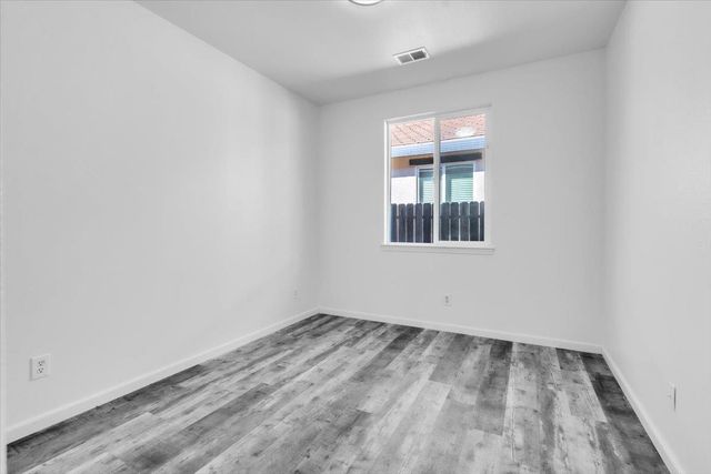 9568 Gardella Way, Sacramento, CA 95829