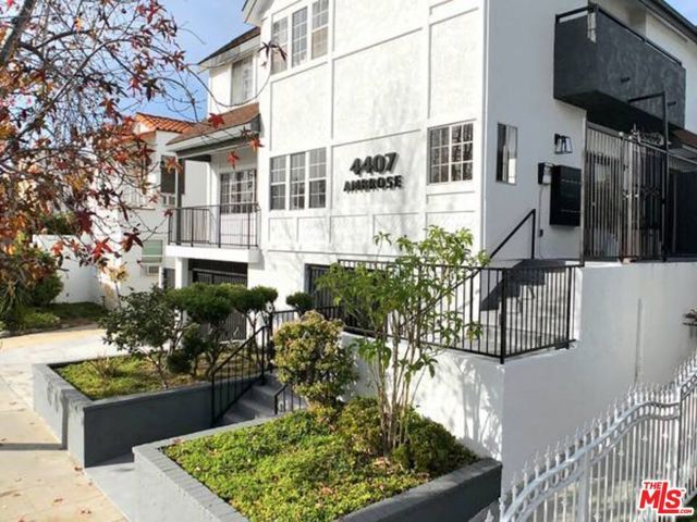 4407 AMBROSE Avenue 106, Los Angeles, CA 90027